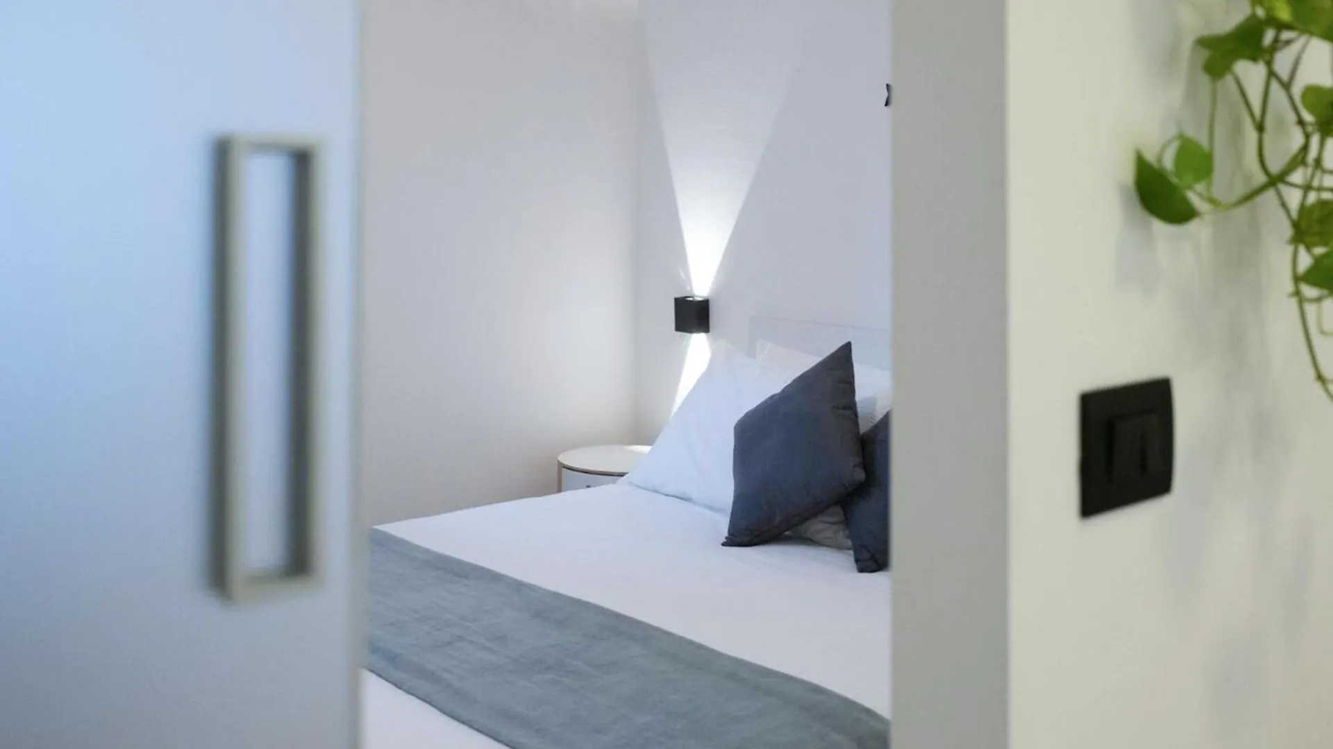 M4 Tolstoj - Milano Vicino Navigli E Duomo Apartment Milan